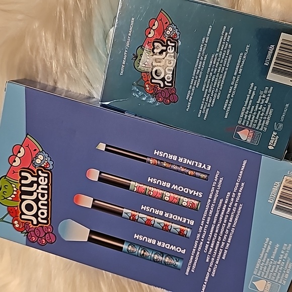 SOLD SOLD SOLD  NIB Jolly Rancher Bundle Makeup Brushes and Nail 💅  Kit - Picture 11 of 12